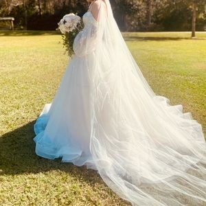 🤍CUSTOM HANDMAID IVORY WEDDING DRESS🤍